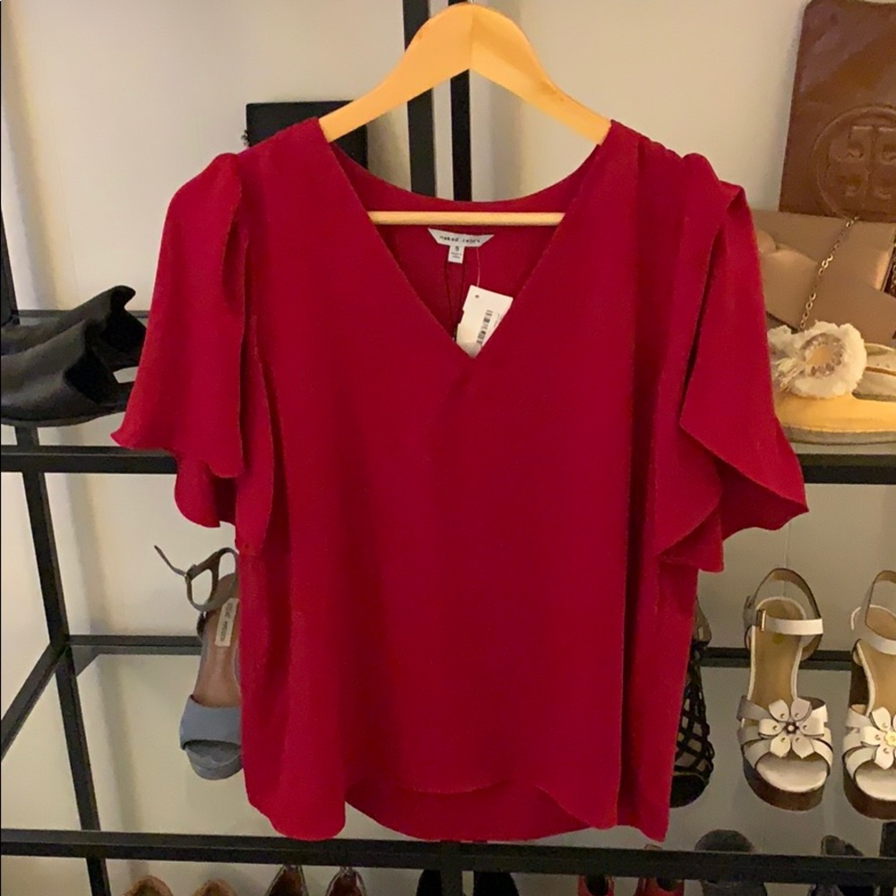 Red flows sleeved top